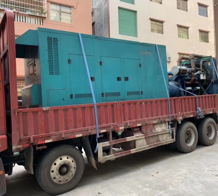 立山如何在不同负载率下确保 400KW 柴油发电机组的正常运行？
