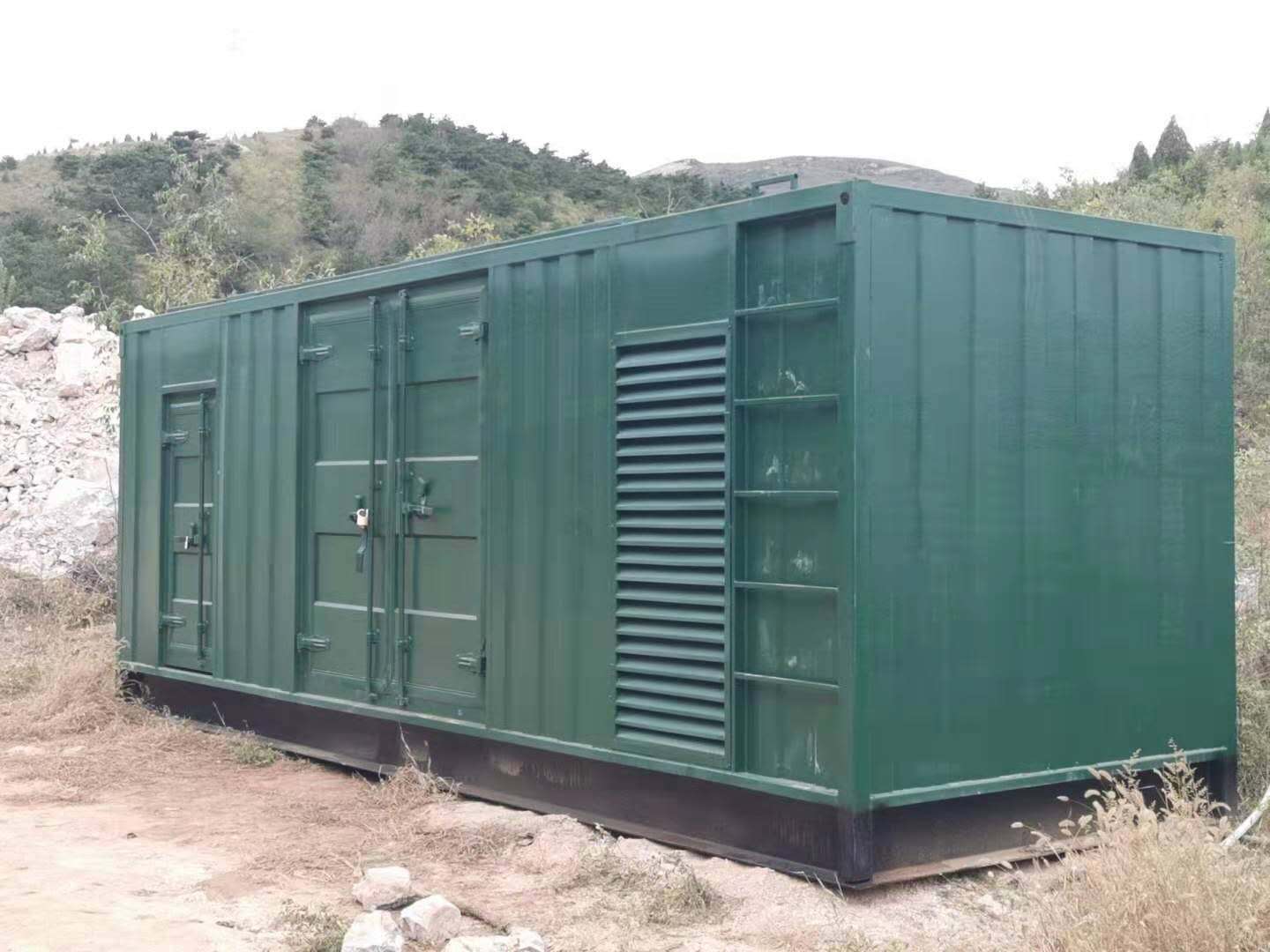 立山如何对接地系统进行定期检测和维护？